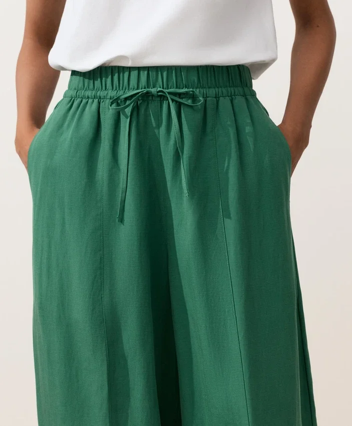 Pantalones acampanados de mezcla de lyocell y 24 % de lino con costuras Pantalones acampanados de mezcla de lyocell y 24 % de lino con costuras