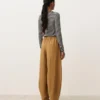 Pantalones acampanados de mezcla de lyocell y 24 % de lino con costuras Pantalones acampanados de mezcla de lyocell y 24 % de lino con costuras