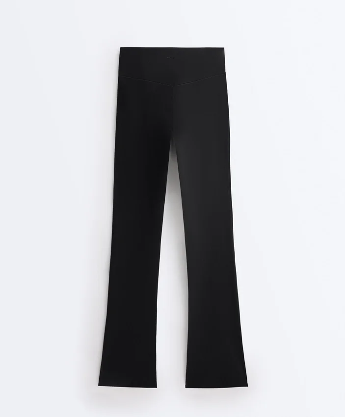 Pantalones acampanados de talle alto Evermove Pantalones acampanados de talle alto Evermove