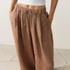 Pantalones bombachos a rayas 100 % lino