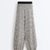 Pantalones bombachos de punto a rayas
