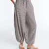Pantalones bombachos largos de mezcla de lyocell con estampado de cuadros vichy Pantalones bombachos largos de mezcla de lyocell con estampado de cuadros vichy