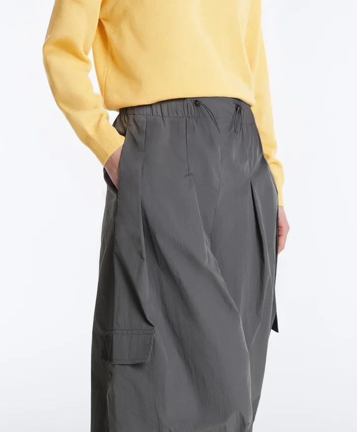 Pantalones cargo de nailon repelentes al agua Pantalones cargo de nailon repelentes al agua