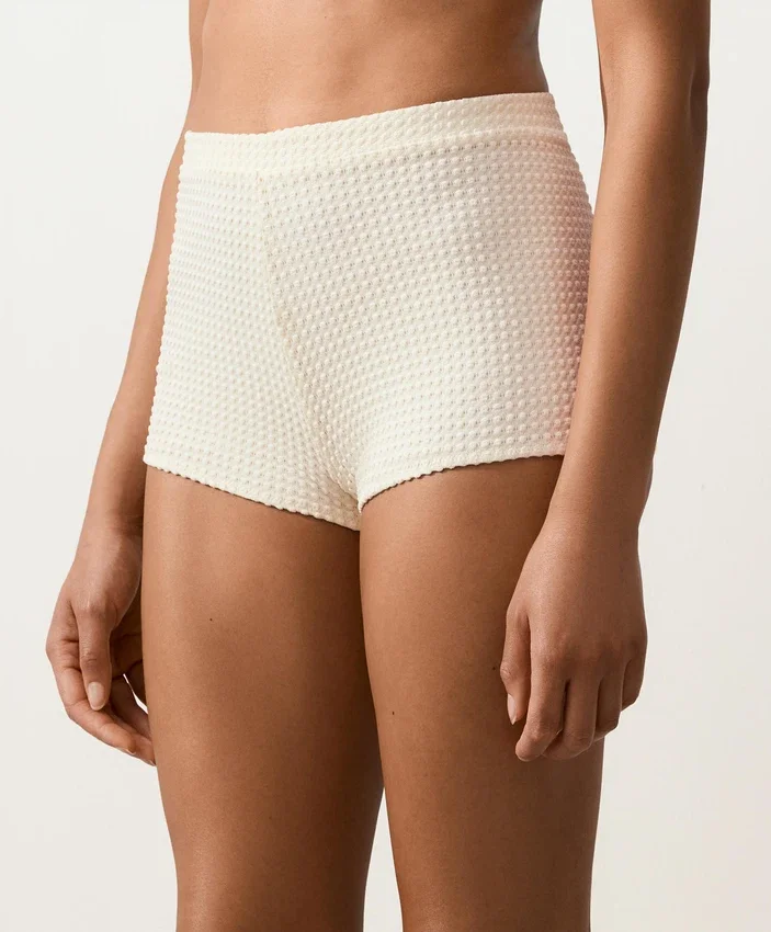 Pantalones cortos de bikini de cintura alta de croché con textura de burbujas Pantalones cortos de bikini de cintura alta de croché con textura de burbujas