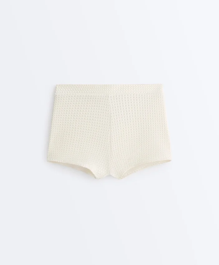 Pantalones cortos de bikini de cintura alta de croché con textura de burbujas Pantalones cortos de bikini de cintura alta de croché con textura de burbujas