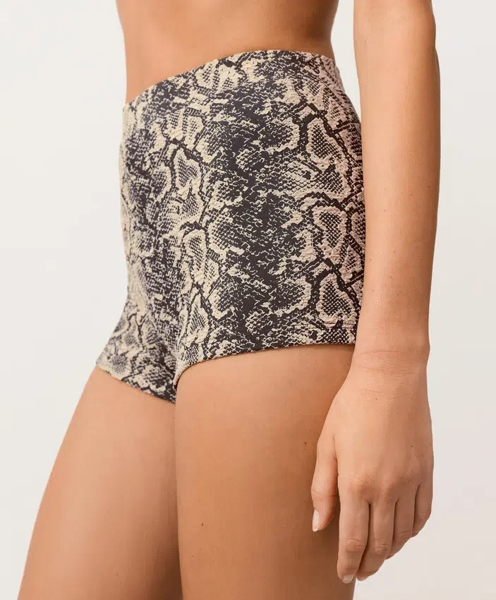 Pantalones cortos de bikini de talle alto con estampado de serpiente Pantalones cortos de bikini de talle alto con estampado de serpiente