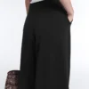 Pantalones cortos de pierna ancha con tacto Soft Touch y modal con pliegues Pantalones cortos de pierna ancha con tacto Soft Touch y modal con pliegues