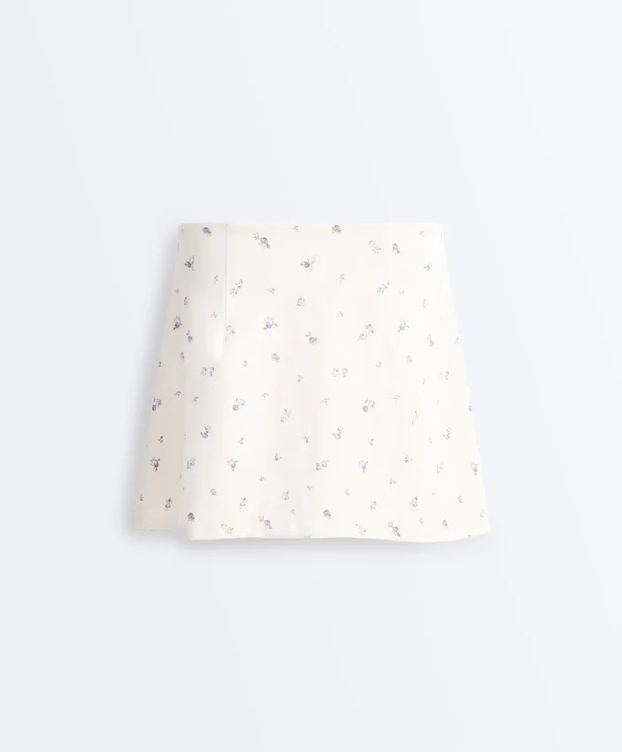 Pantalones cortos de talle alto con estampado floral Evermove Pantalones cortos de talle alto con estampado floral Evermove