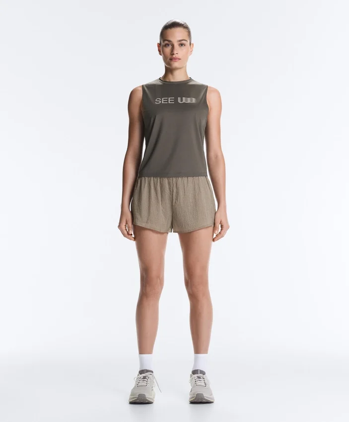 Camiseta técnica sin mangas con texto Camiseta técnica sin mangas con texto