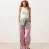 Pantalones de corte recto a rayas Pantalones de corte recto a rayas