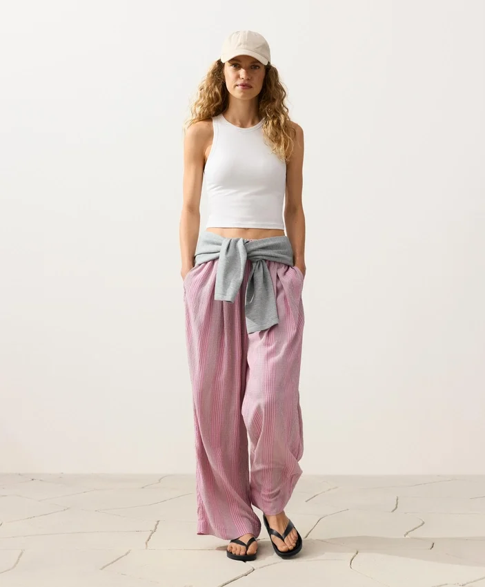 Pantalones de corte recto a rayas Pantalones de corte recto a rayas