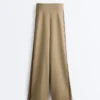 Pantalones de corte recto con efecto neopreno, cintura alta y ribete