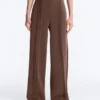 Pantalones de corte recto con modal Soft Touch y ribetes Pantalones de corte recto con modal Soft Touch y ribetes