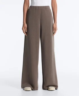 Pantalones de corte recto con rayas asimétricas y modal