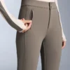 Pantalones de esquí elásticos acampanados y resistentes al agua