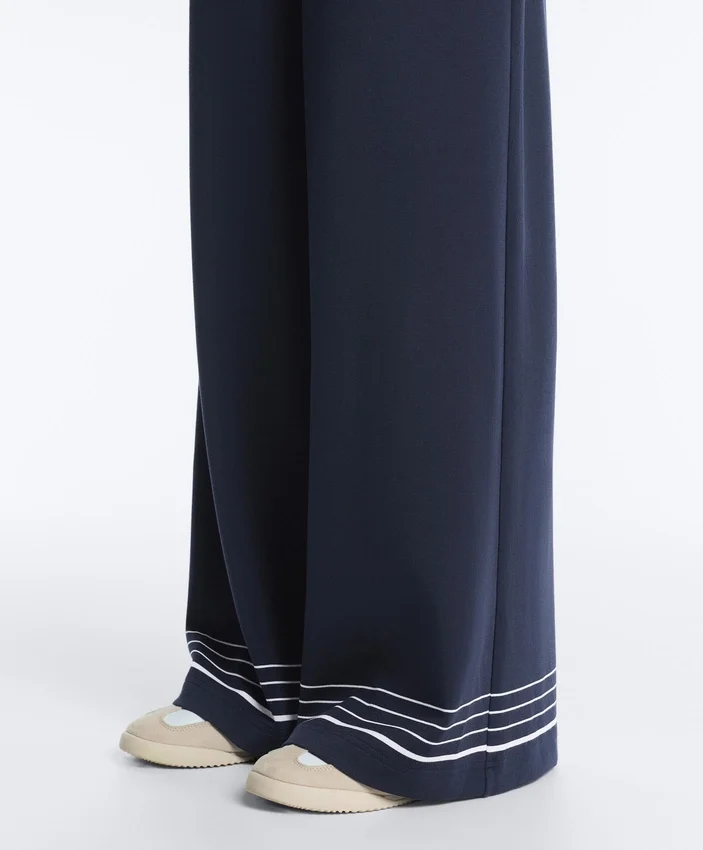 Pantalones de modal Soft Touch con detalle de rayas marineras Pantalones de modal Soft Touch con detalle de rayas marineras