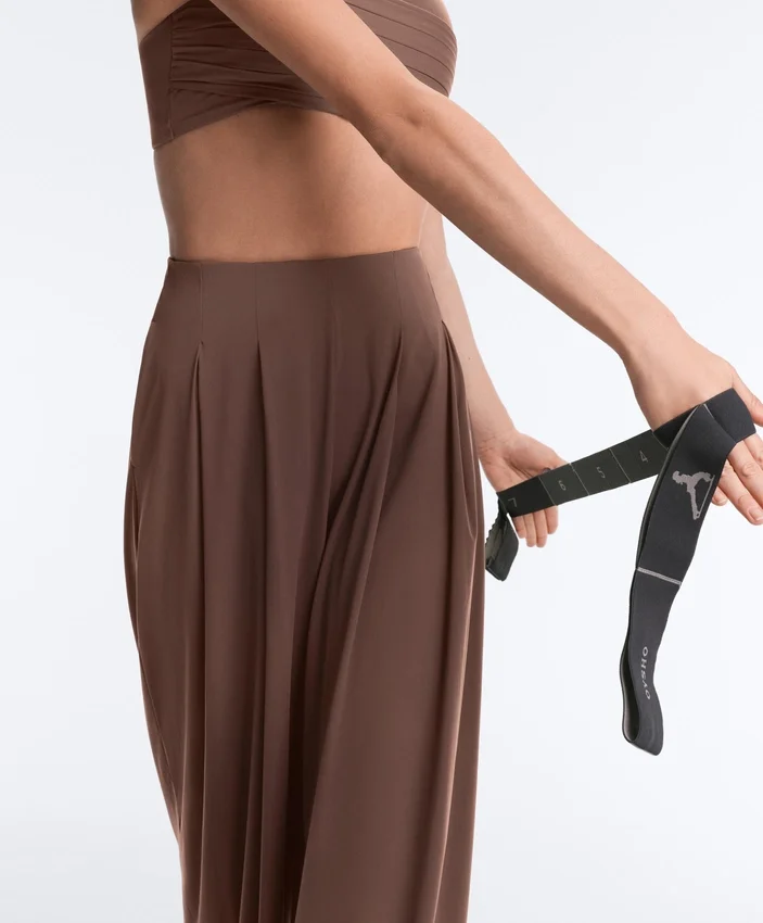 Pantalones de pierna ancha Light Touch con pinzas Pantalones de pierna ancha Light Touch con pinzas