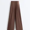 Pantalones de pierna ancha Light Touch con pinzas Pantalones de pierna ancha Light Touch con pinzas