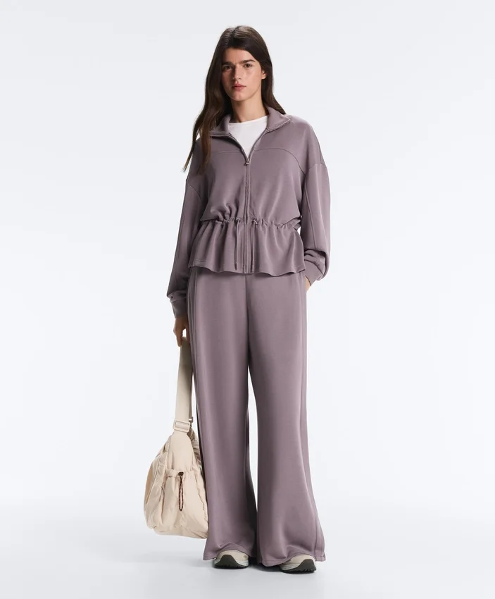 Chaqueta Soft Touch de modal suave al tacto con cintura ajustable y cuello alto Chaqueta Soft Touch de modal suave al tacto con cintura ajustable y cuello alto