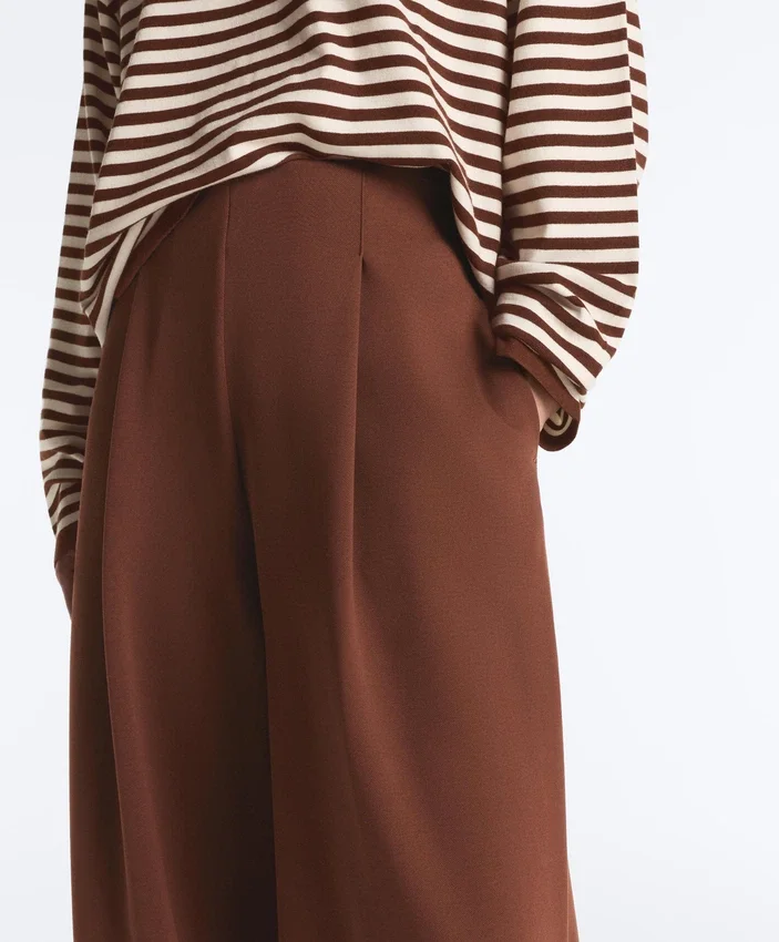 Pantalones de piqué de algodón de corte ancho y talle alto Pantalones de piqué de algodón de corte ancho y talle alto
