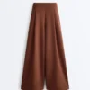 Pantalones de piqué de algodón de corte ancho y talle alto Pantalones de piqué de algodón de corte ancho y talle alto