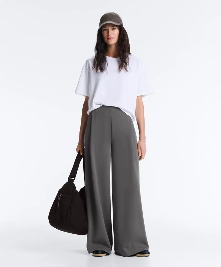Pantalones de piqué de algodón de talle alto y corte ancho Pantalones de piqué de algodón de talle alto y corte ancho