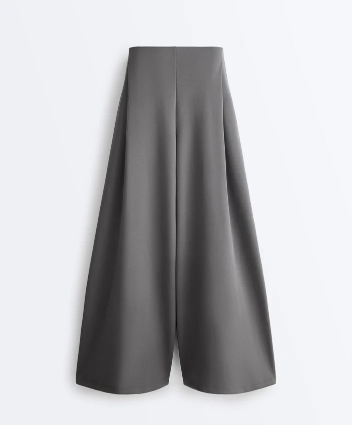 Pantalones de piqué de algodón de talle alto y corte ancho Pantalones de piqué de algodón de talle alto y corte ancho