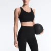 Pantalones de talle alto, compresivos y Raise Up Pantalones de talle alto, compresivos y Raise Up