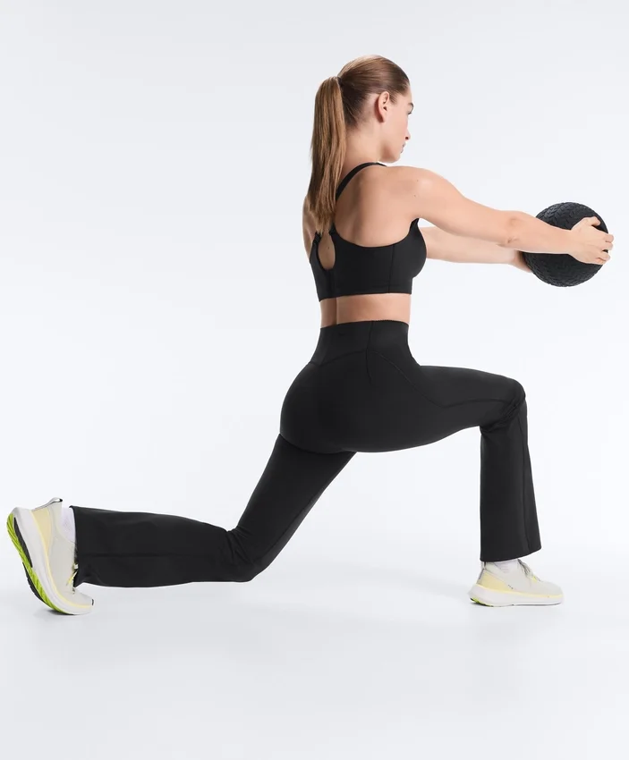 Pantalones de talle alto, compresivos y Raise Up Pantalones de talle alto, compresivos y Raise Up