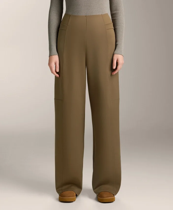 Pantalones de talle alto con efecto neopreno y corte recto Pantalones de talle alto con efecto neopreno y corte recto