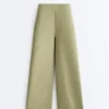 Pantalones de talle alto de pierna ancha con rayas finas y tacto Soft Touch Pantalones de talle alto de pierna ancha con rayas finas y tacto Soft Touch