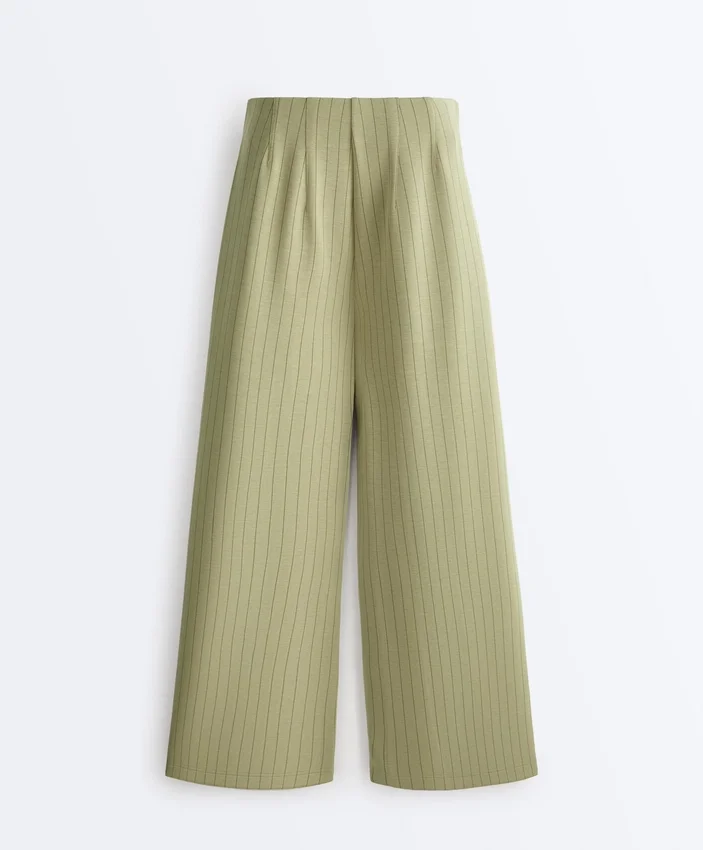 Pantalones de talle alto de pierna ancha con rayas finas y tacto Soft Touch Pantalones de talle alto de pierna ancha con rayas finas y tacto Soft Touch