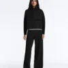 Chaqueta de corte recto con efecto neopreno Chaqueta de corte recto con efecto neopreno