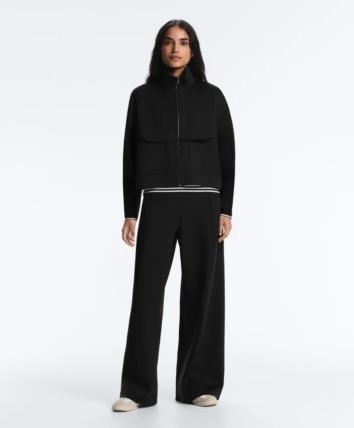 Chaqueta de corte recto con efecto neopreno Chaqueta de corte recto con efecto neopreno