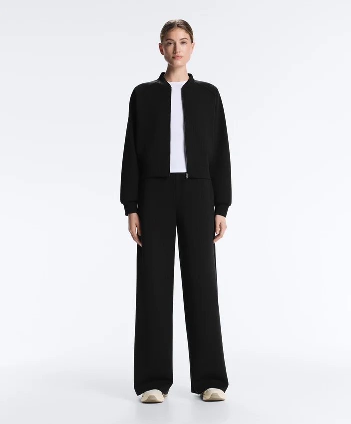 Pantalones rectos a rayas con modal Soft Touch Pantalones rectos a rayas con modal Soft Touch