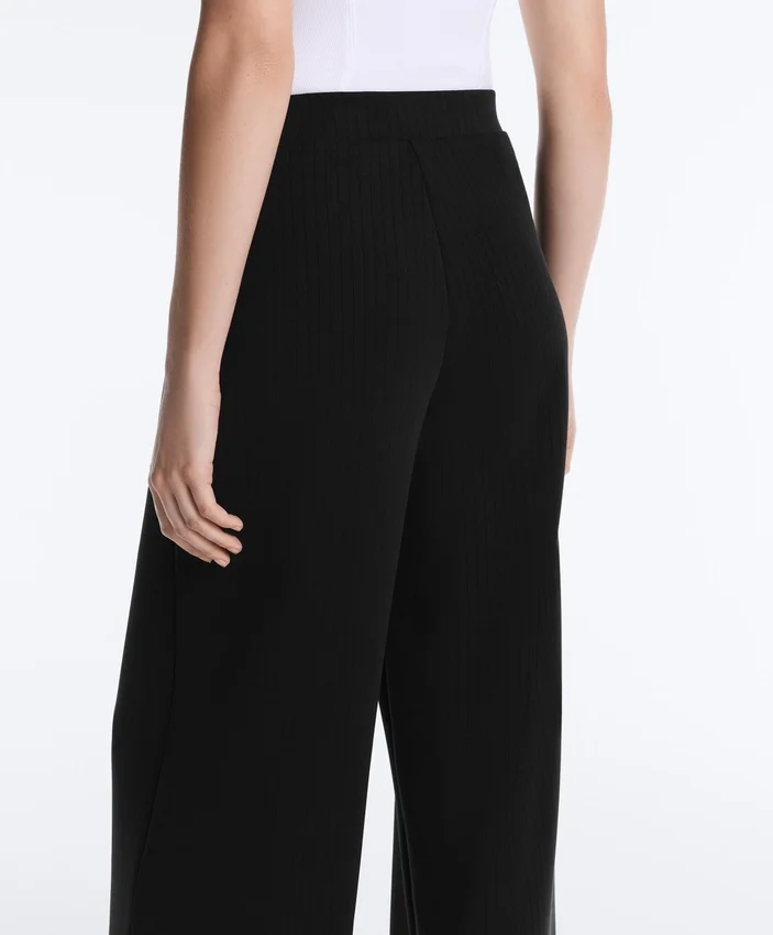 Pantalones rectos a rayas con modal Soft Touch Pantalones rectos a rayas con modal Soft Touch
