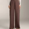 Pantalones rectos de pierna ancha con ribete y modal cepillado Pantalones rectos de pierna ancha con ribete y modal cepillado