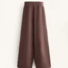Pantalones rectos de pierna ancha con ribete y modal cepillado Pantalones rectos de pierna ancha con ribete y modal cepillado