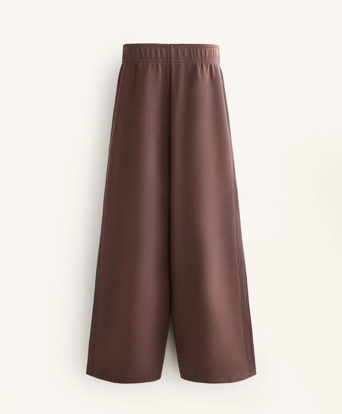 Pantalones rectos de pierna ancha con ribete y modal cepillado Pantalones rectos de pierna ancha con ribete y modal cepillado