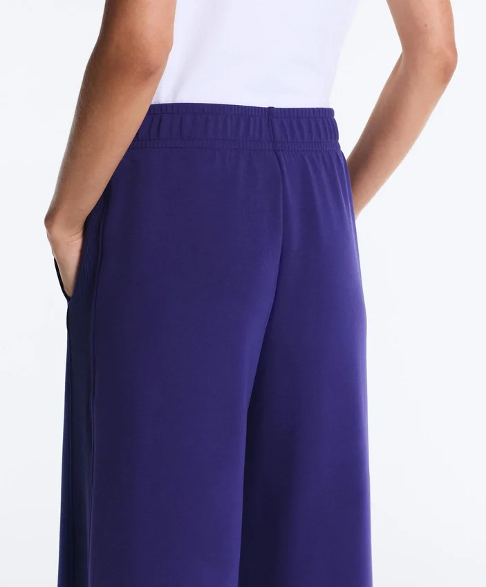 Pantalones rectos de pierna ancha con ribete y modal cepillado Pantalones rectos de pierna ancha con ribete y modal cepillado