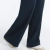 Pantalones rectos de piqué con ribete de algodón en contraste Pantalones rectos de piqué con ribete de algodón en contraste