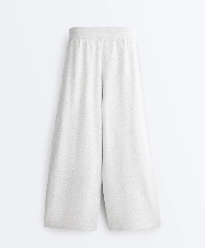 Pantalones rectos de punto Pantalones rectos de punto