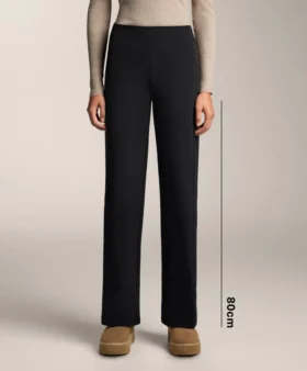 Pantalones rectos de talle alto y abrigo