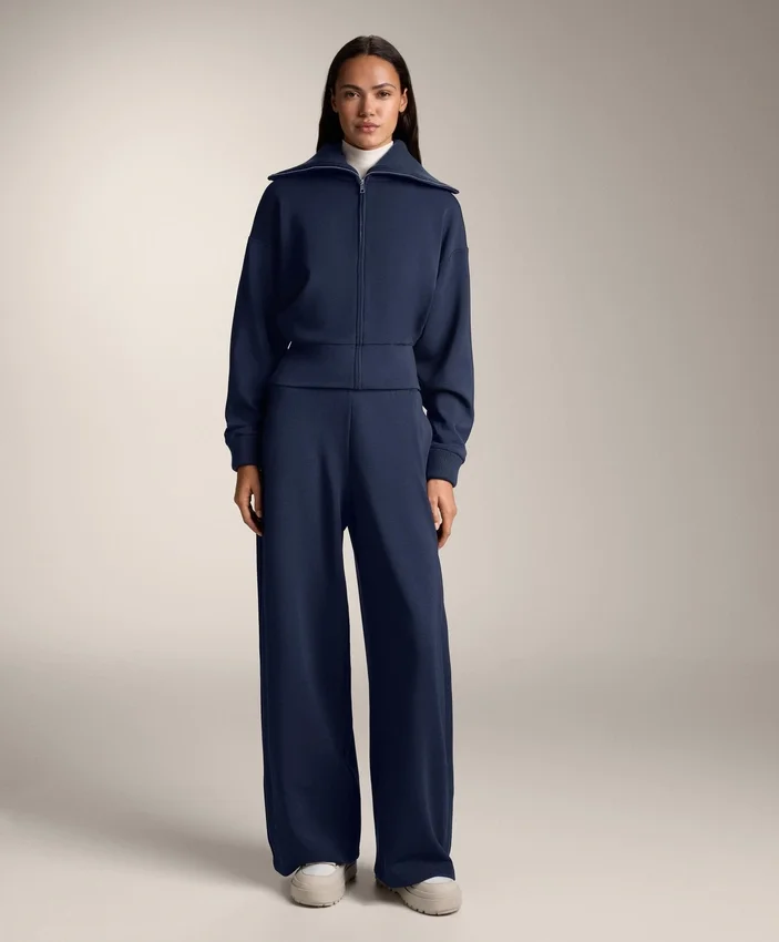 Pantalones tipo capullo con pliegue lateral y modal cepillado Pantalones tipo capullo con pliegue lateral y modal cepillado