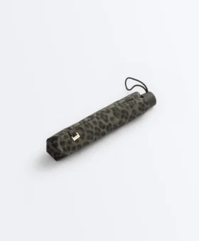 Paraguas ligero con estampado de leopardo Paraguas ligero con estampado de leopardo