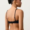 Partes de arriba de bikini de piqué con cuello halter y lazo en la espalda