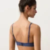 Partes de arriba de bikini triangular de cuadros vichy Partes de arriba de bikini triangular de cuadros vichy