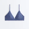 Partes de arriba de bikini triangular de cuadros vichy Partes de arriba de bikini triangular de cuadros vichy