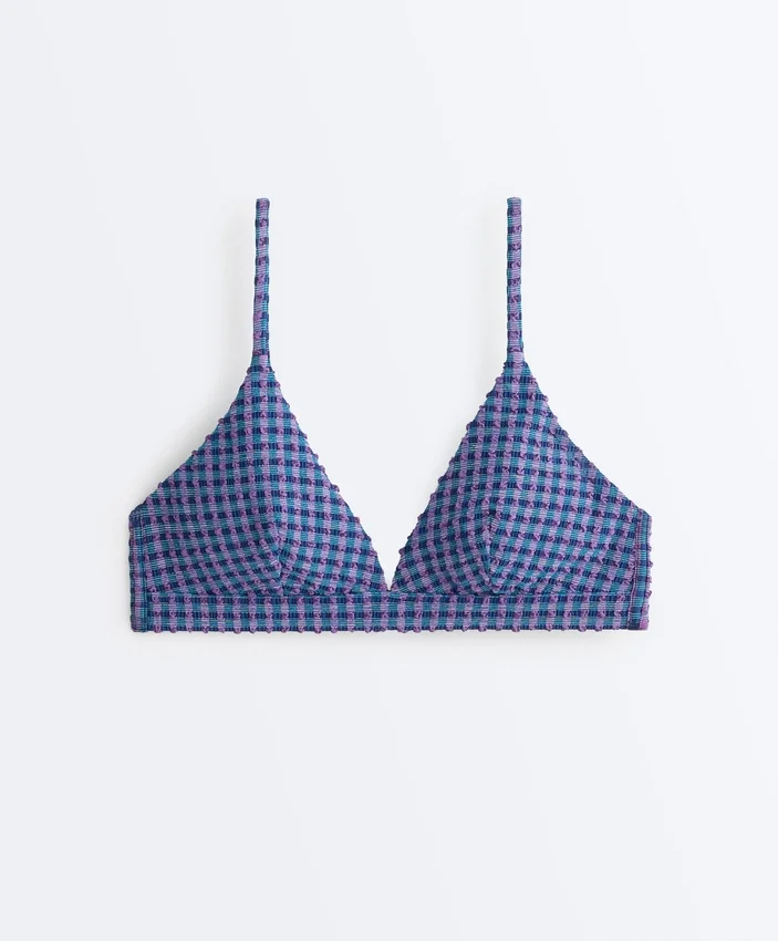 Partes de arriba de bikini triangular de cuadros vichy Partes de arriba de bikini triangular de cuadros vichy