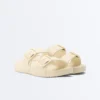 Sandalias de playa con hebillas Sandalias de playa con hebillas